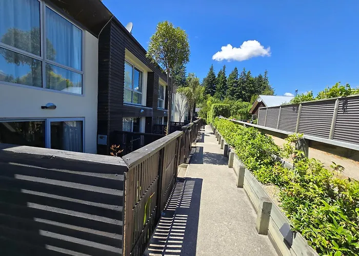 Cozy Two Bedroom In Wanaka, Nz *